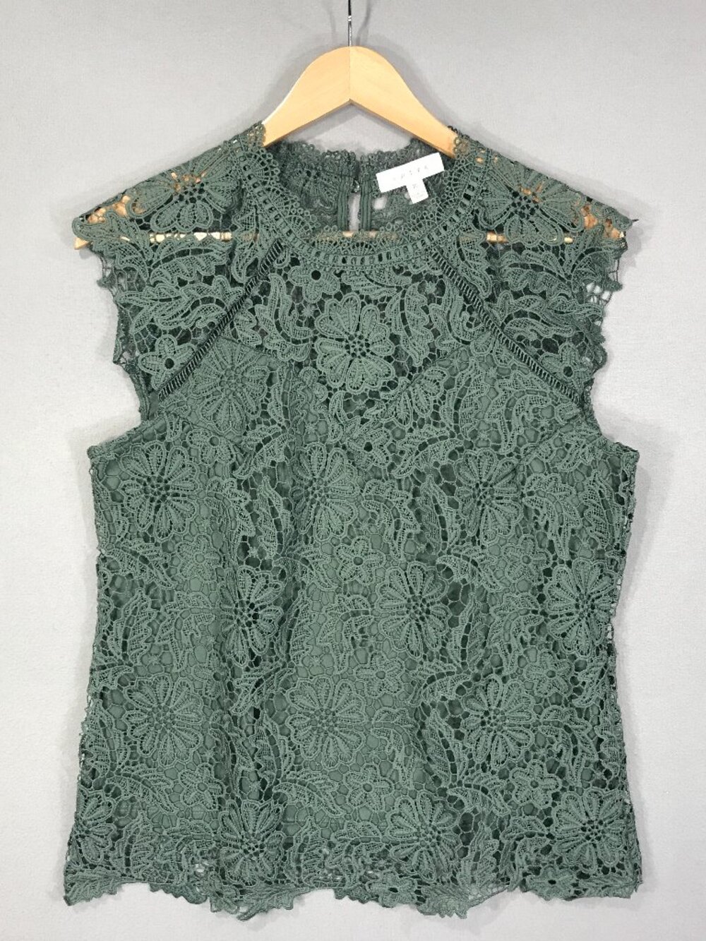 Adiva Top Women's Medium Green Lace Overlay Boho Blouse Sleeveless Keyhole Lined